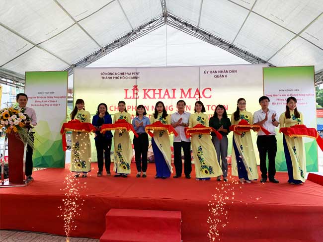 Khai mạc Chợ phiên Nông sản an toàn thành phố Hồ Chí Minh năm 2019 tại tòa nhà Lucky Palace, Quận 6