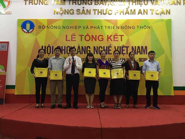Hội chợ Làng nghề lần thứ 15 và sản phẩm OCOP Việt Nam năm 2019