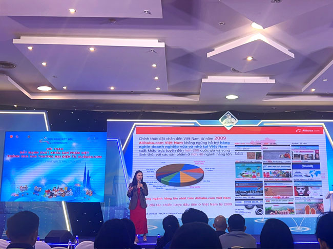 Hội thảo “Đẩy mạnh xuất khẩu sản phẩm Việt ra thị trường quốc tế thông qua sàn thương mại điện tử Alibaba.com”